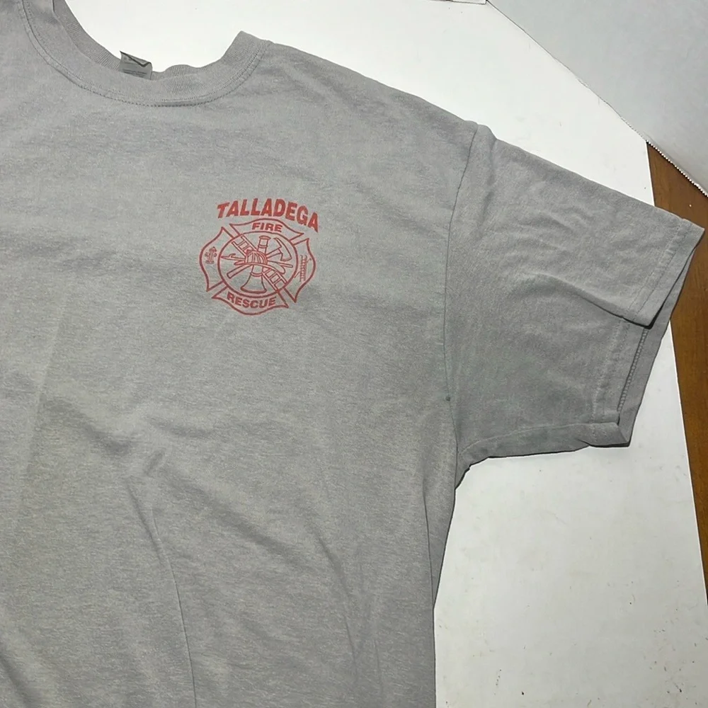 Gildan Gray Short Sleeve Tee Classic Crew Neck - Picture 5 of 9